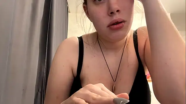 Živý XXX chat Lunexia_Kysstoria