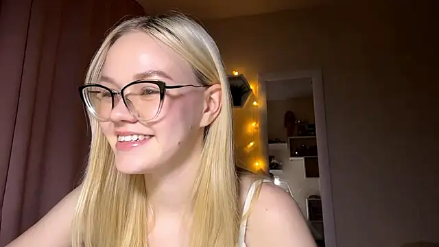 Chat +18 de MiaCashe ao vivo