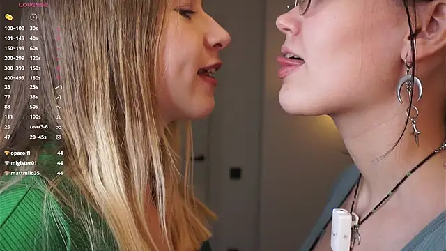 JerriJereb webcam show