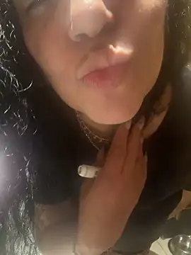 Chatroom XXX en direct de PichyPrettyPussy