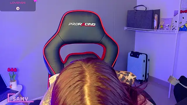 Pokazy przed kamerką – samantha_tattu