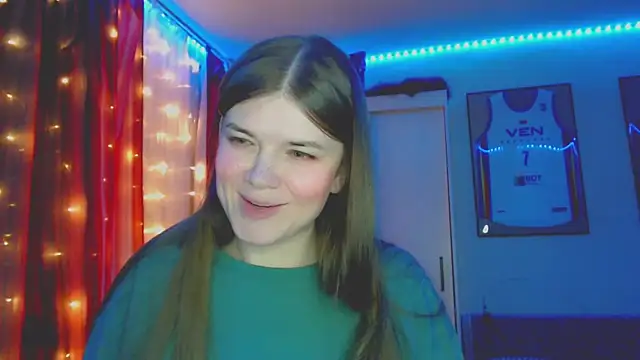 Klementan Live XXX chat