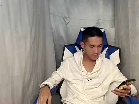 riks_tyler 在線直播表演