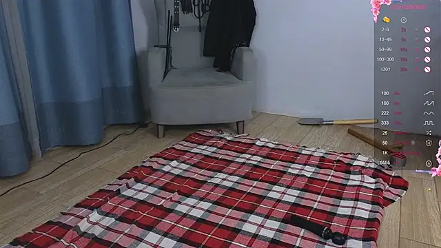 laracroftmansion: вебкам-шоу