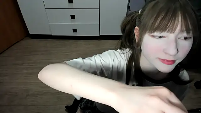 Yoonhee_kiのライブXXXチャット