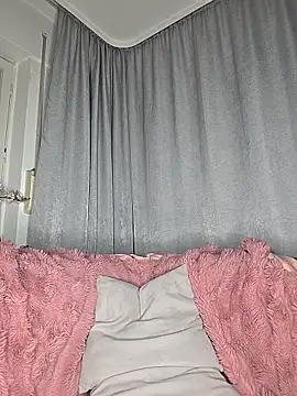 Luna_Lynn live XXX chat