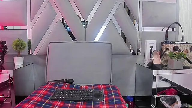 MonzerratBoyer Live XXX-Chat