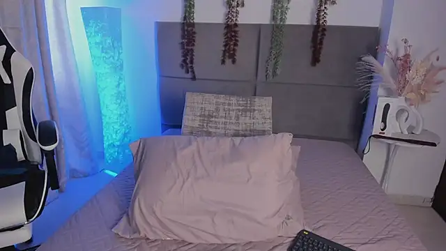 JulietaSnow Live XXX-Chat