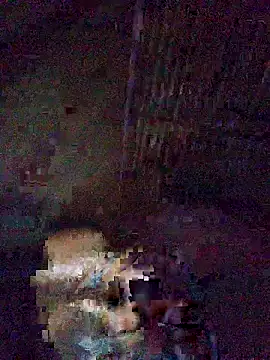 Chatroom XXX en direct de Hellentrans24