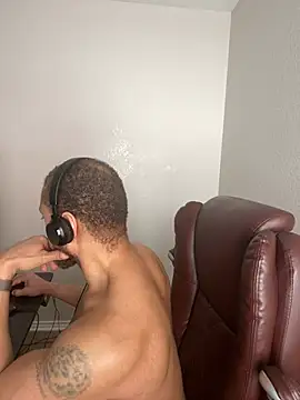 Fathero1time's Live XXX Chat