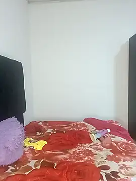 Emily_Rouse23 Chat XXX live