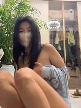 feifei-love 在線直播表演