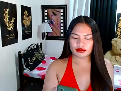 TSbrianaHugeCock 现场XXX聊天