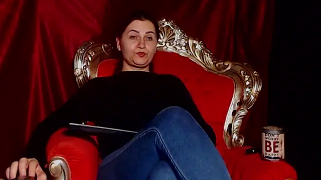 Chatroom XXX en direct de GoddessMonika