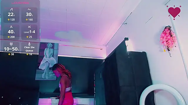 Chat XXX en directo de Kendall_hornyy