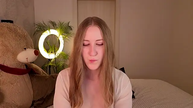 دردشة CassieReborn الجنسية المباشرة