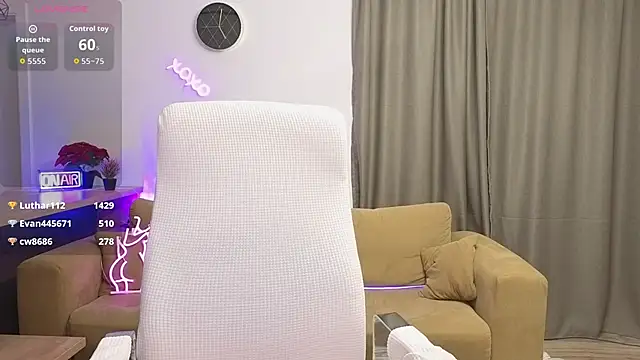 adrelaxina 在線直播表演