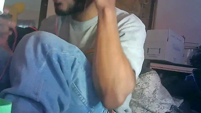 ON3YOULLN3VER_FIR3: онлайн-секс-чат