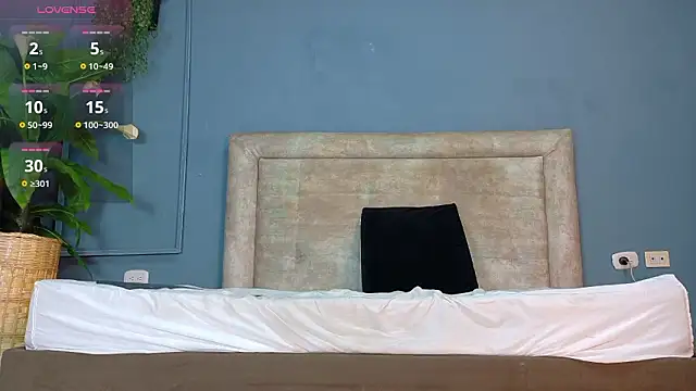 hunter_biggest লাইভ XXX চ্যাট