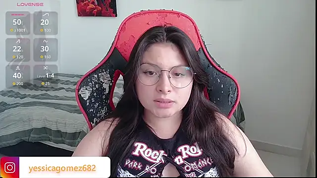 Chatroom XXX en direct de yessica_gomez01