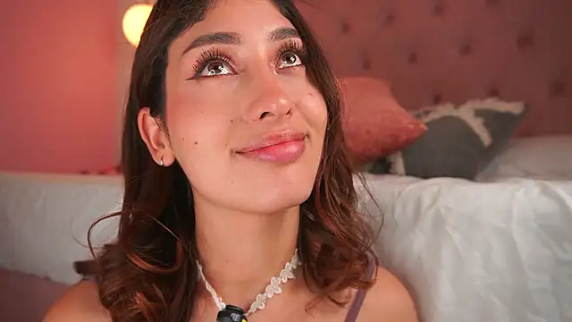 Chatroom XXX en direct de Honeyymoonn_