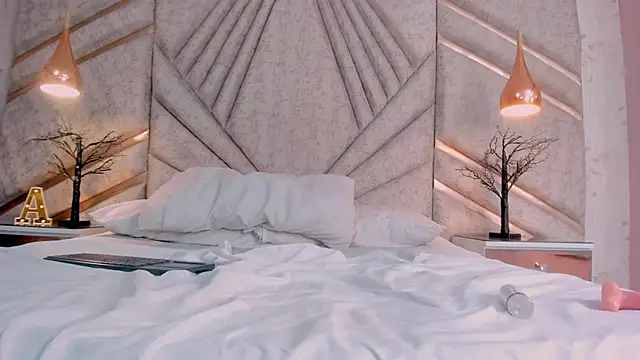 AbbyLoius Chat XXX in diretta