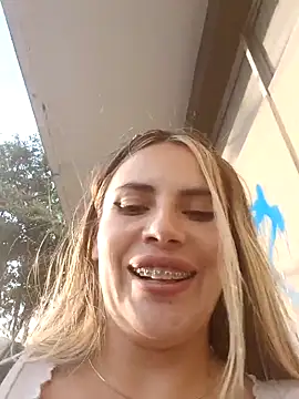 Cata_city1106 Adlı Modelin Canlı XXX Sohbeti