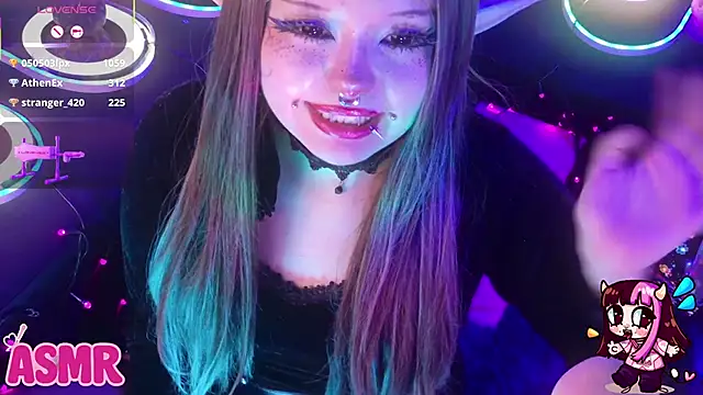 Czat XXX na żywo – LaytonBox