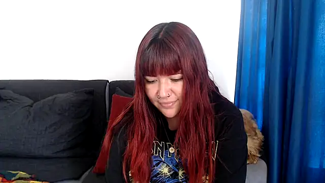 evilheart_69 Adlı Modelin Canlı XXX Sohbeti