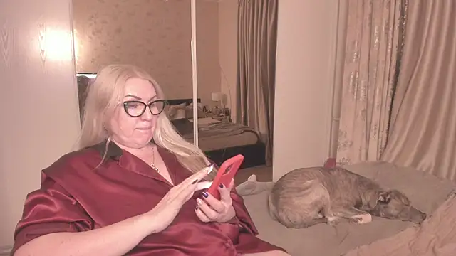 OliviaDancequeen's Live XXX Chat