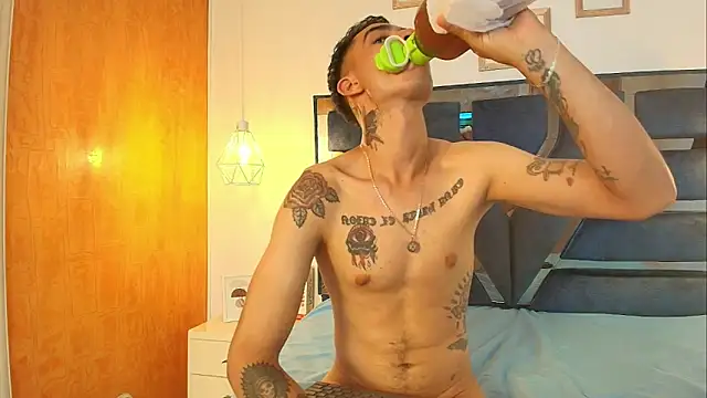 Irina_and_Maxn Live XXX chat