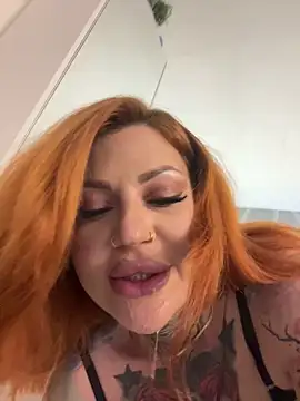 krysstal003's Live XXX Chat