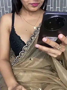 Chat +18 de escape_with_me ao vivo