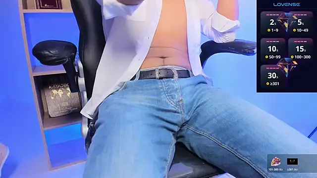 แชท XXX สดของ LiamDeep