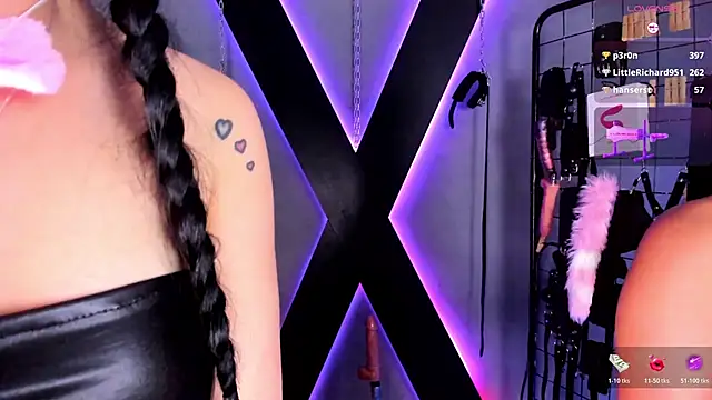 XXX chat uživo modela Victorya_Emily_BDSM