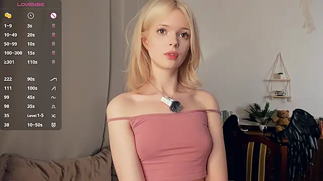 LaureMestler Chat XXX live