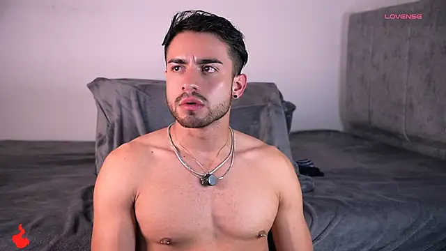 aydan_hw Webcam show