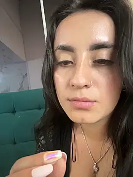 Chat XXX en directo de Antonella_Julieta