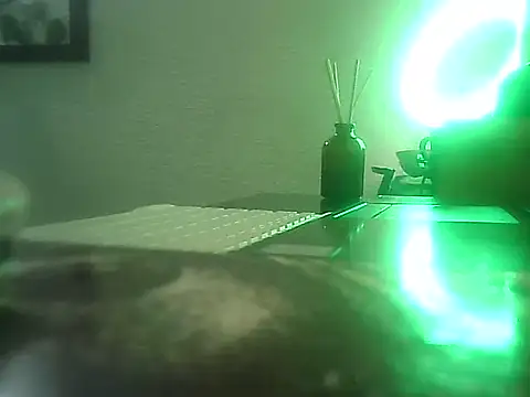 XXX chat uživo modela SexDiffrent