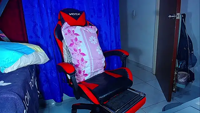 DanisaBrown's Live XXX Chat