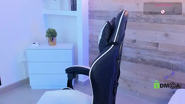 Czat XXX na żywo – candy_summer28