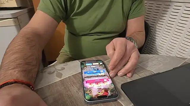 Živý XXX chat TARKAN1