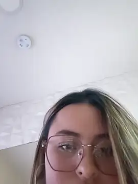 Chat +18 de AngellVisen ao vivo