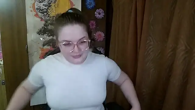 Chatroom XXX en direct de Teasing_Dora