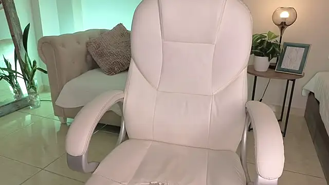 DahianaWalcott Live XXX-Chat