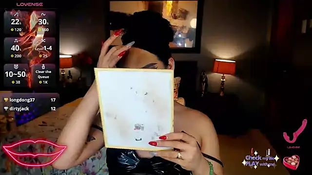 Chat XXX ao vivo de FridaHumphrey