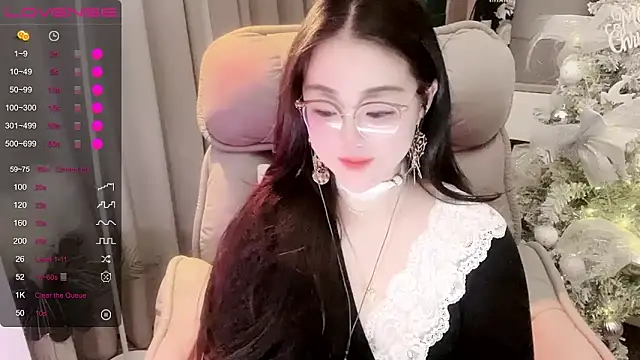 Monica-666888- Show Webcam