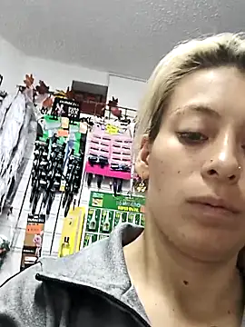 Živý XXX chat Tefannyy_