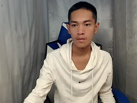 riks_tyler Live XXX-Chat