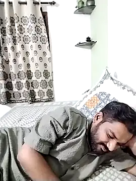 avi007p Chat XXX in diretta